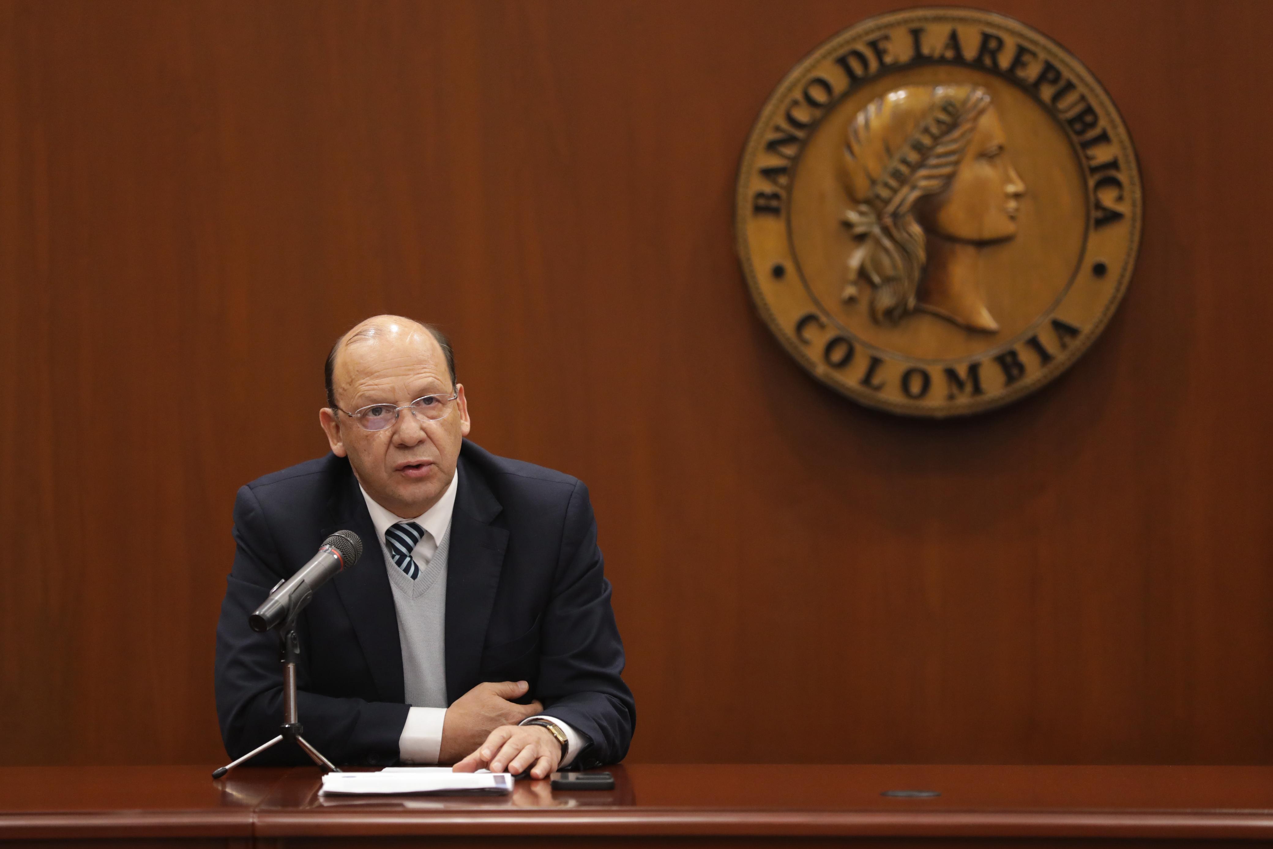 ¡EL PORTAZO DEL MINISTRO!